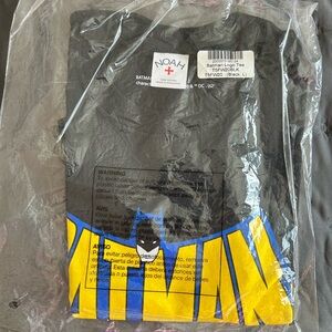 Noah NYC x BATMAN the Retro Logo T Shirt in BLACK, Large BNIB Skateboarding